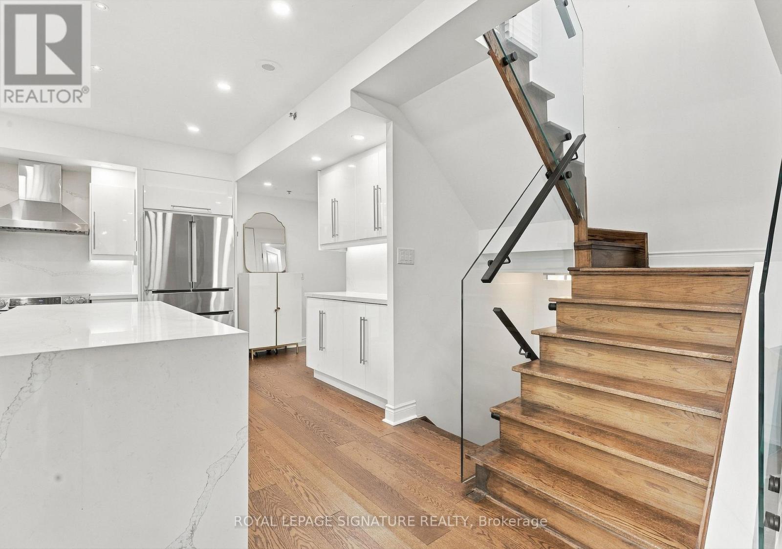 107 - 2230 Lake Shore Boulevard W Property Photo 13