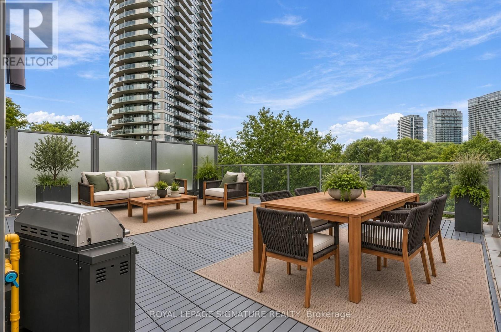 107 - 2230 Lake Shore Boulevard W Property Photo 30