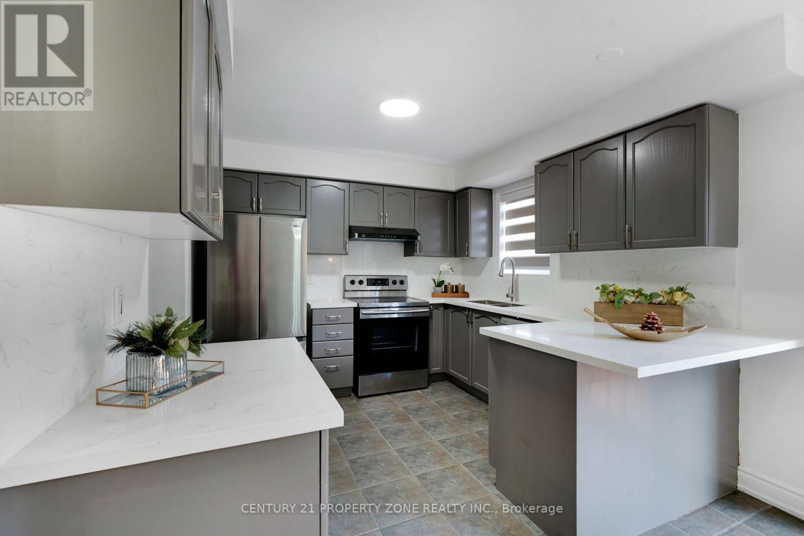 84 Tideland Drive Property Photo 13