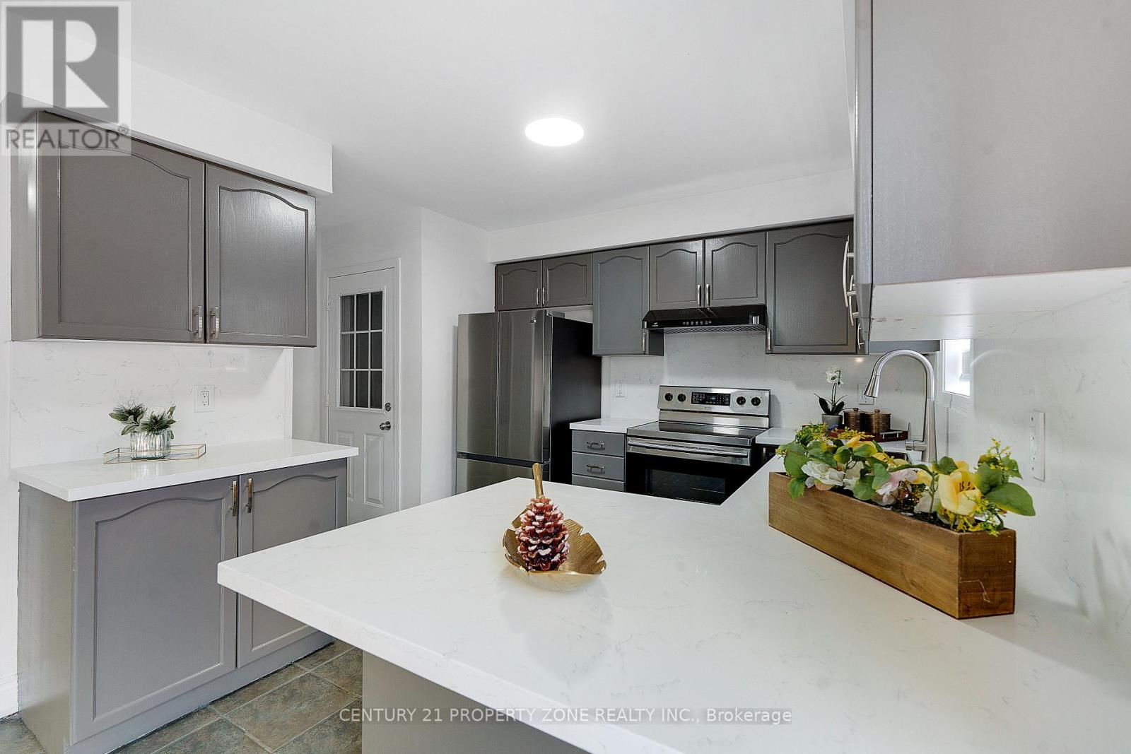 84 Tideland Drive Property Photo 14