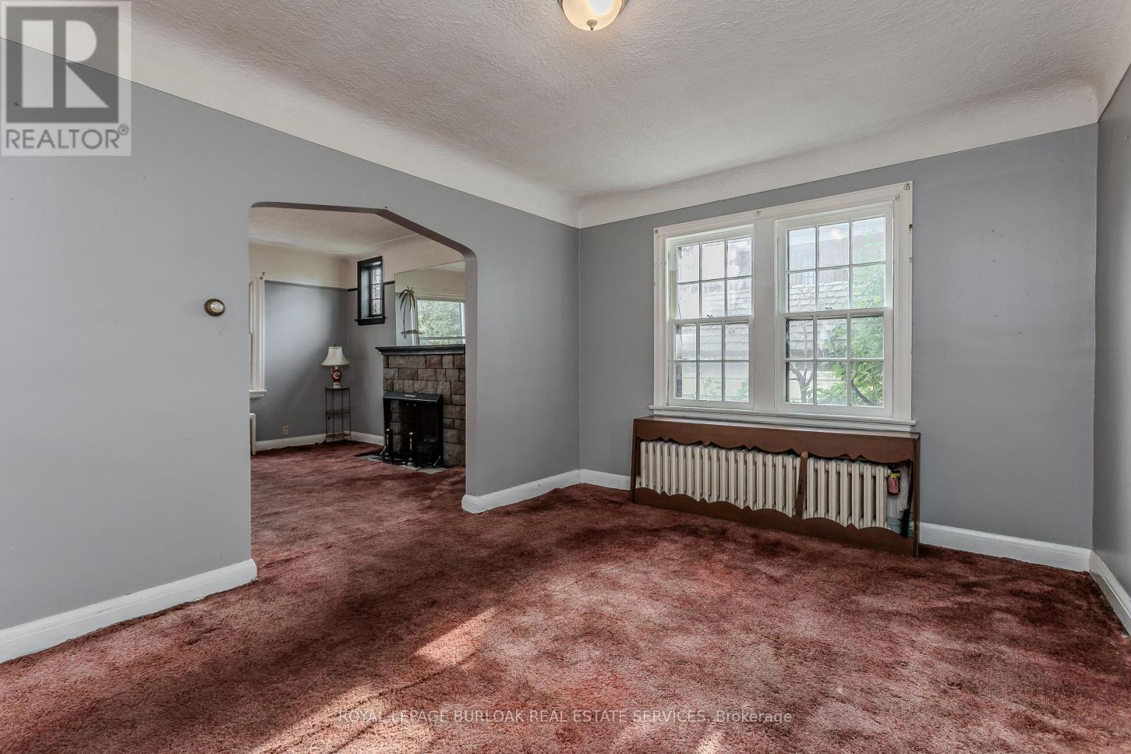 2104 Emerald Crescent Property Photo 13