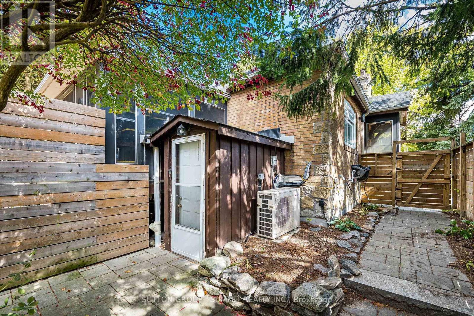 32 Ellis Avenue Property Photo 5