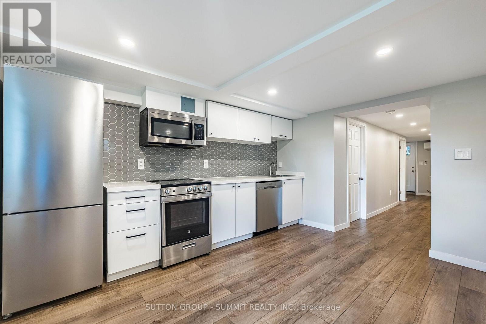 32 Ellis Avenue Property Photo 21