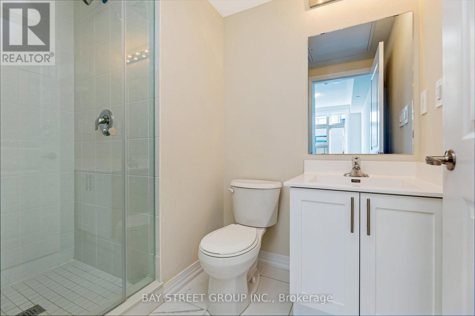 111 - 1573 Rose Way Property Photo 17