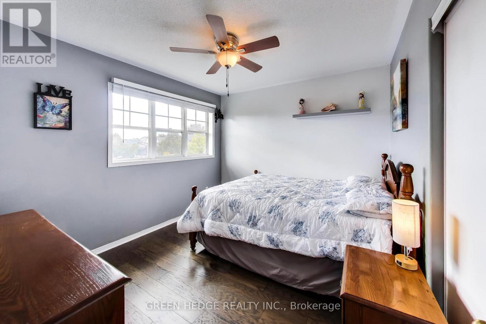 37 Hurst Street Property Photo 26