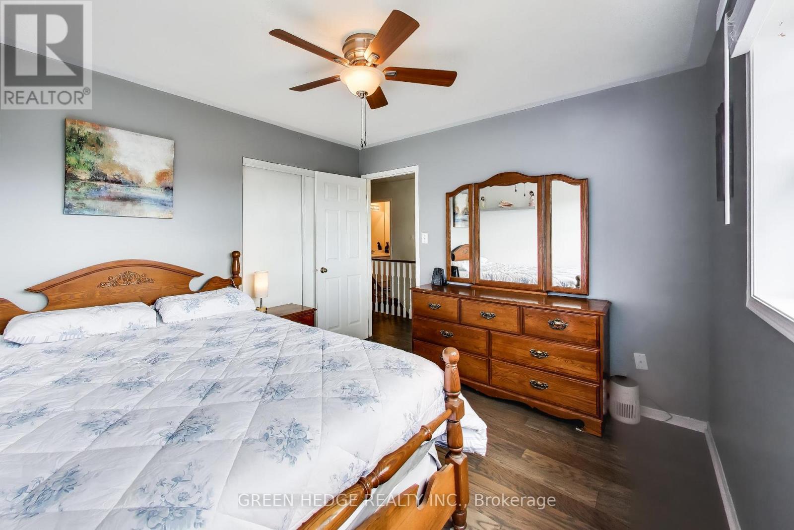 37 Hurst Street Property Photo 27