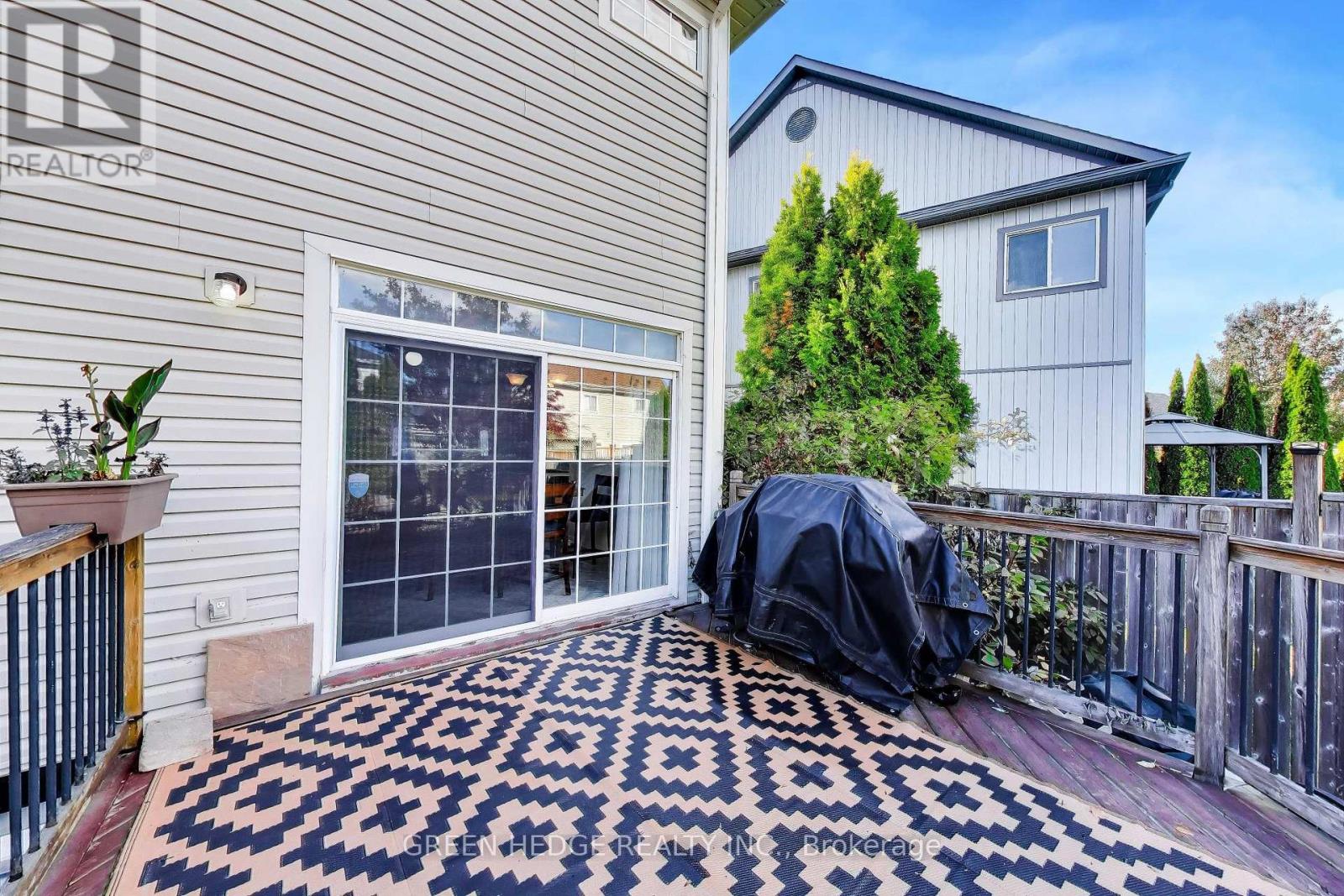 37 Hurst Street Property Photo 39