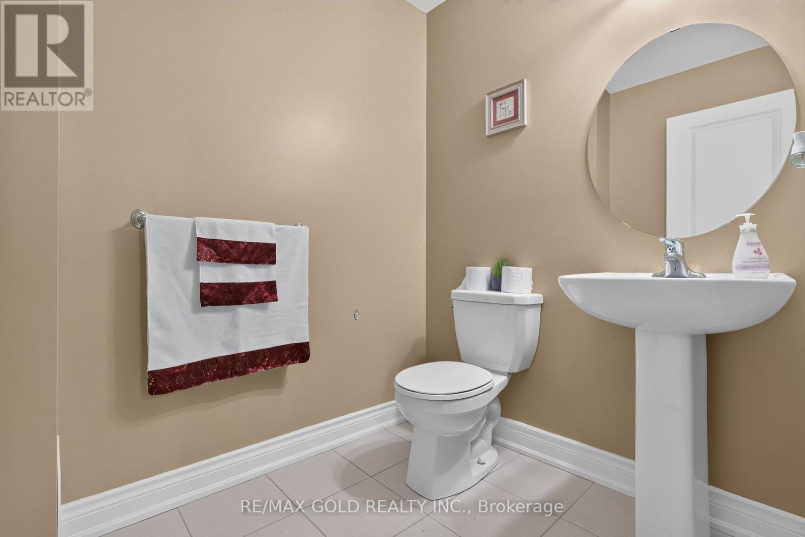 6 Ayrshire Court Property Photo 12