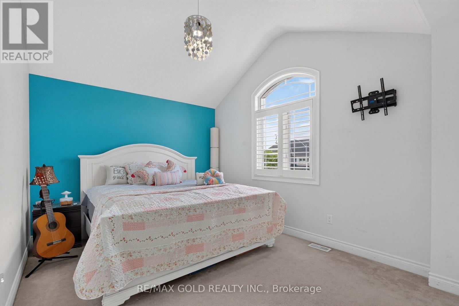 6 Ayrshire Court Property Photo 22
