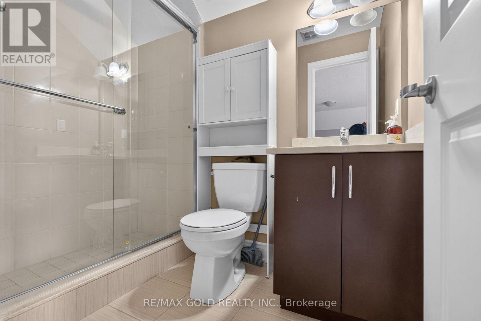6 Ayrshire Court Property Photo 34