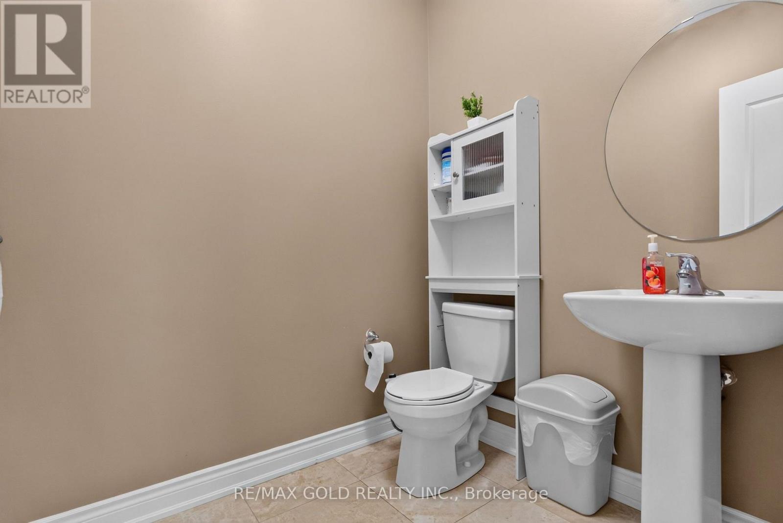 6 Ayrshire Court Property Photo 42