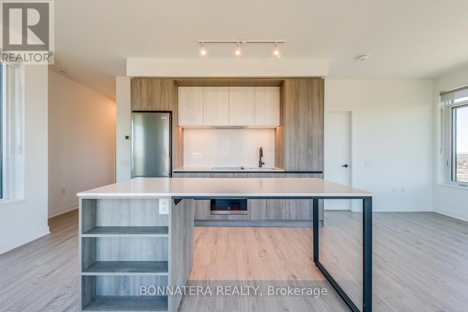 1810 - 2495 EGLINTON AVENUE W Property Photo 1