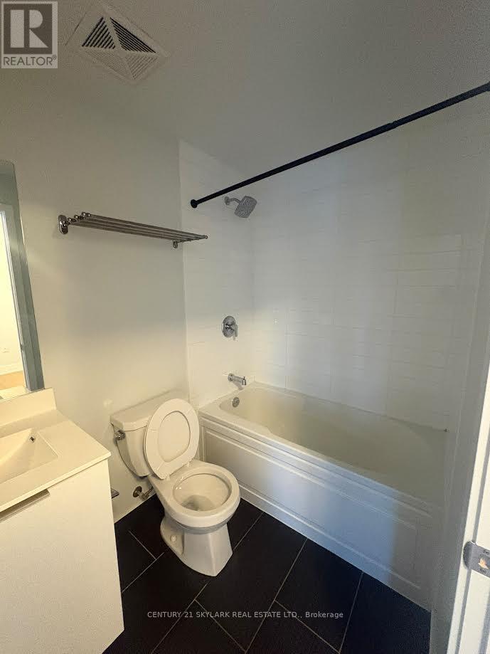 3503 - 20 Shore Breeze Drive Property Photo 11