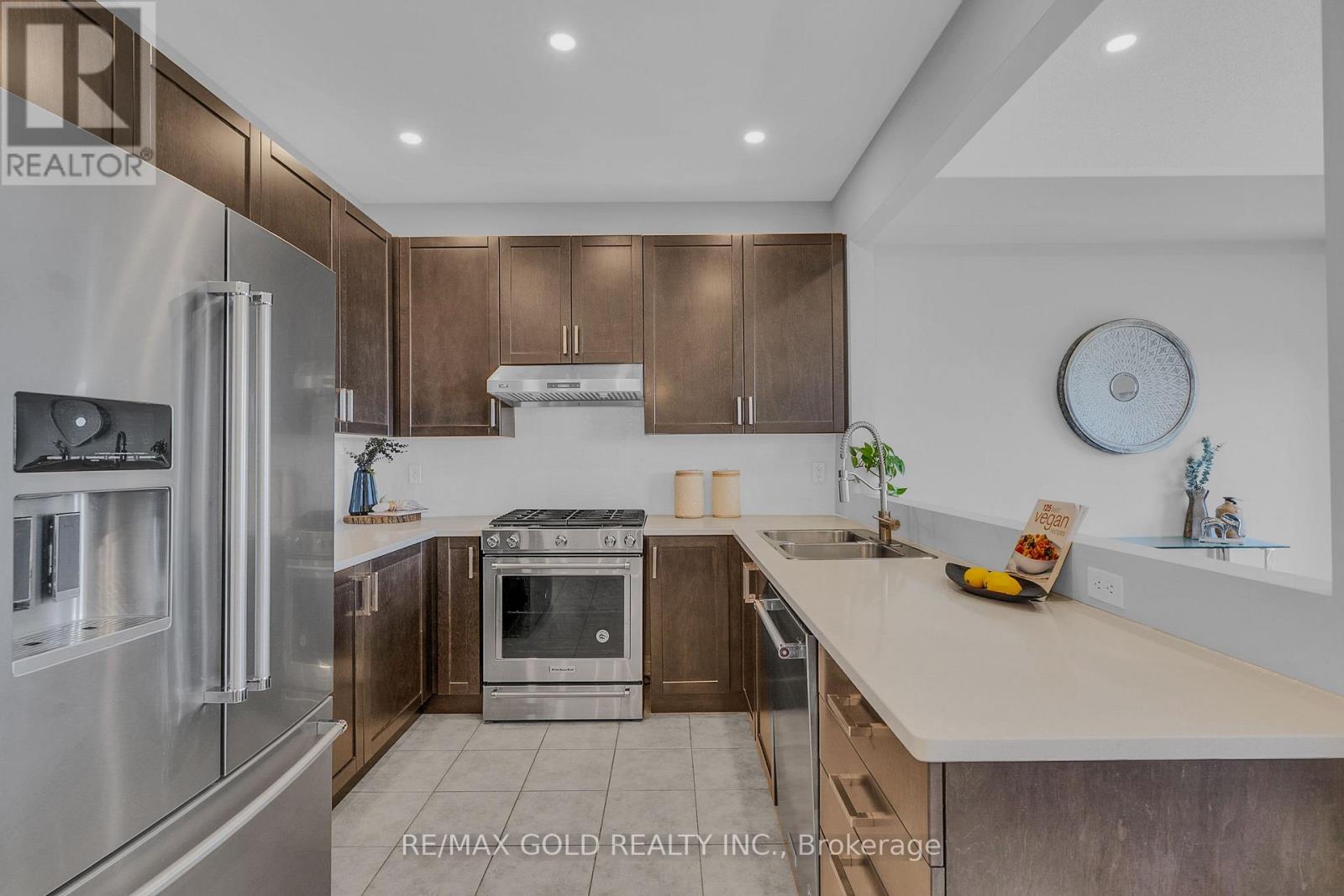 617 Mockridge Terrace Property Photo 13