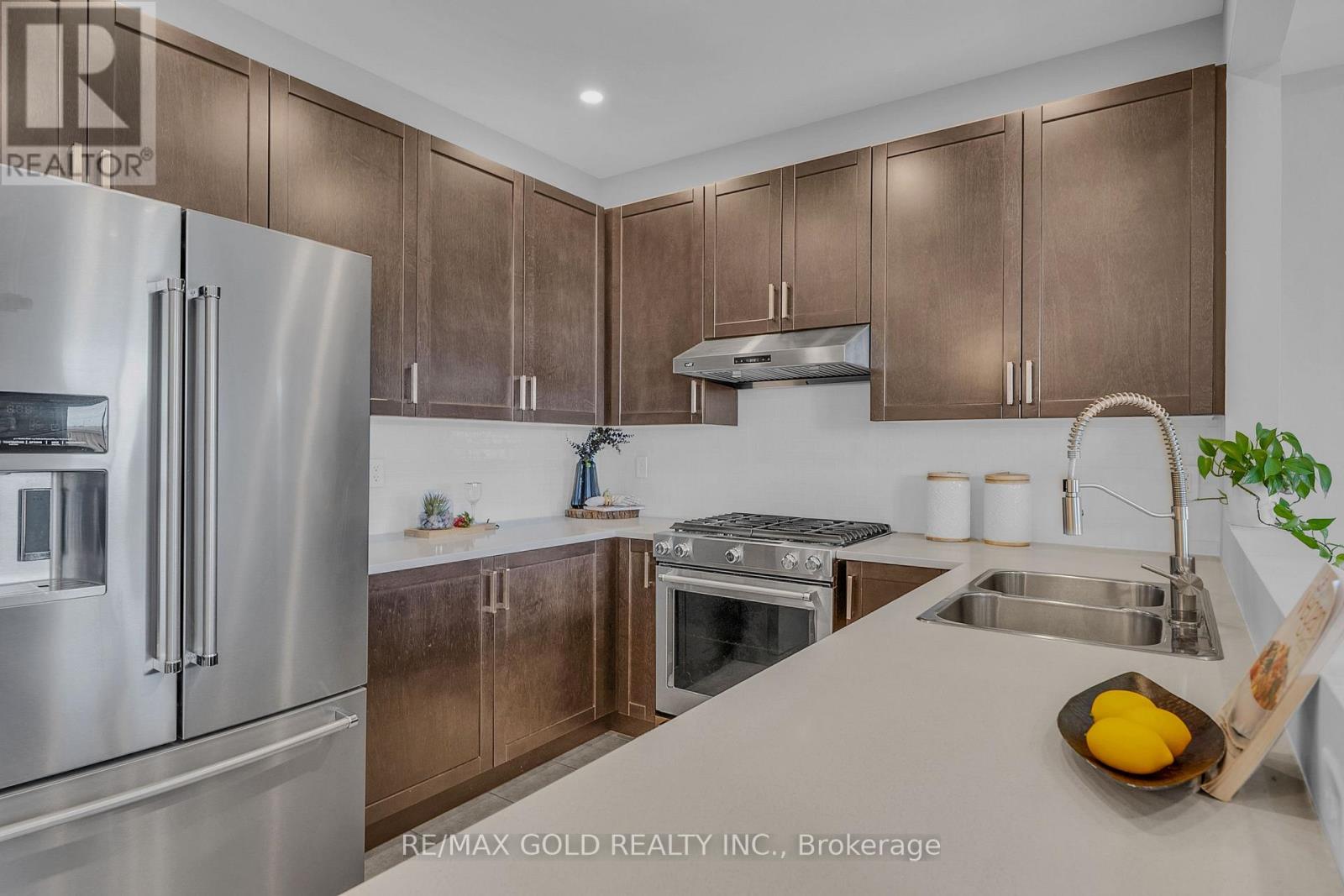 617 Mockridge Terrace Property Photo 15
