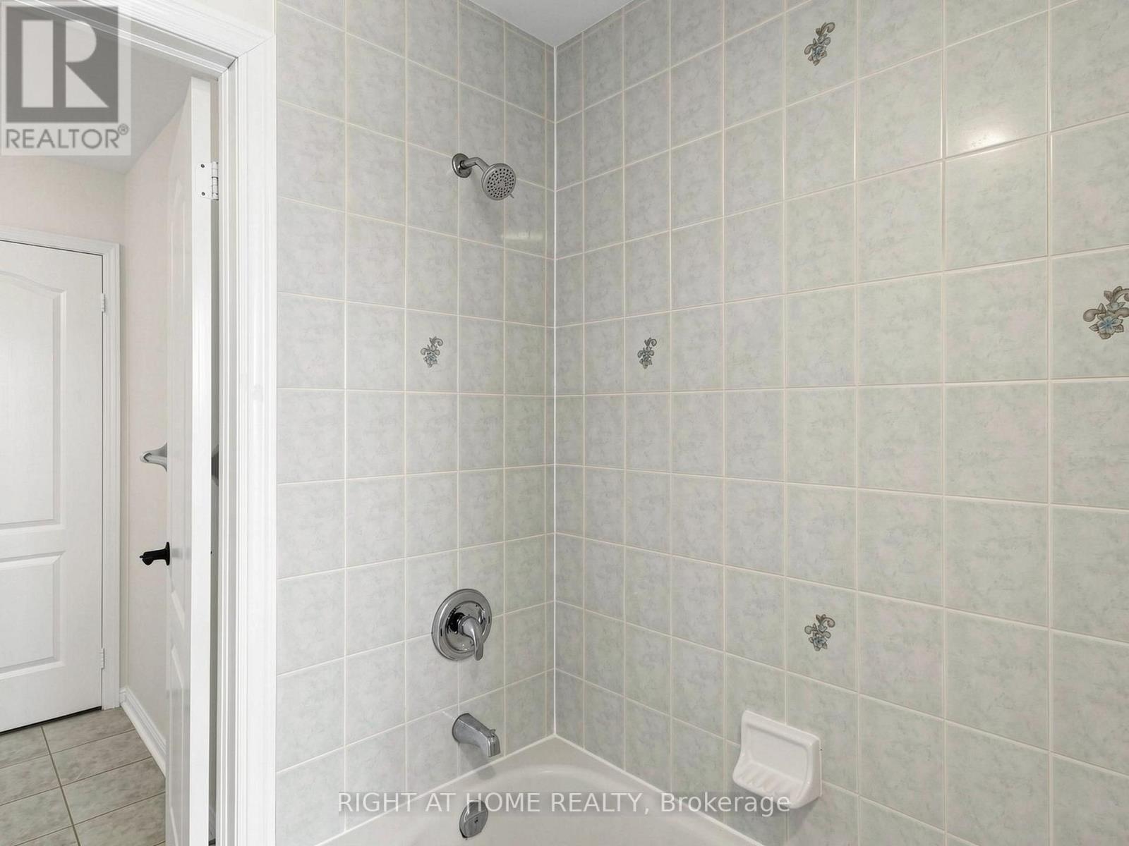 5817 Whitehorn Avenue Property Photo 32