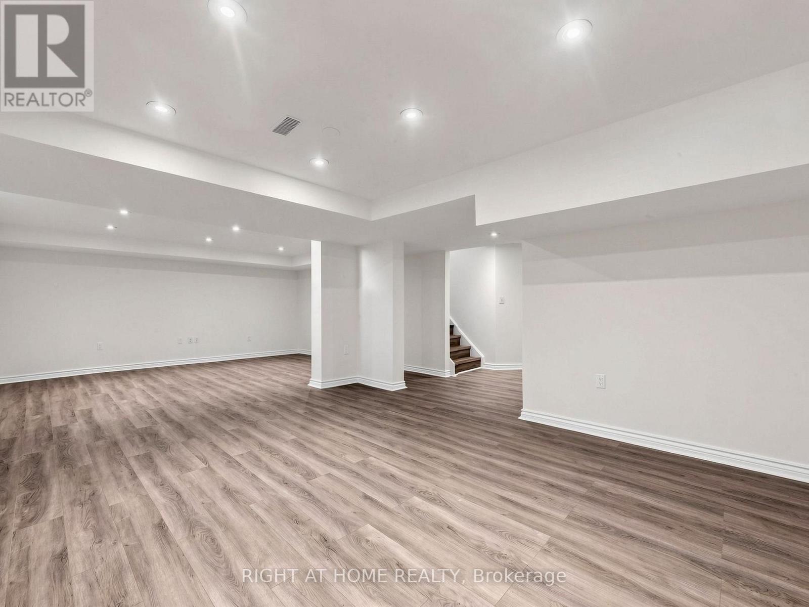 5817 Whitehorn Avenue Property Photo 34