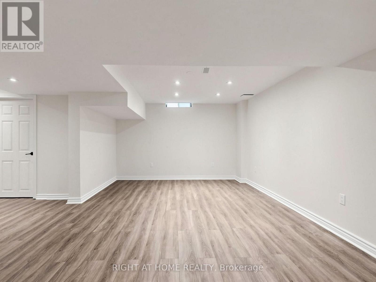 5817 Whitehorn Avenue Property Photo 35