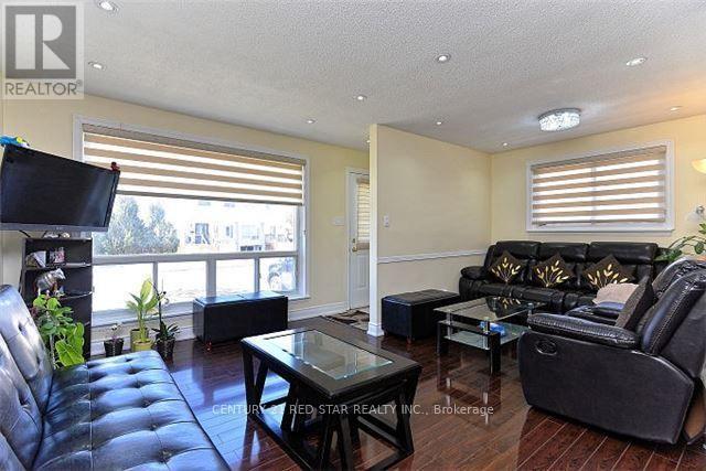 65 Newstead Crescent Property Photo 1