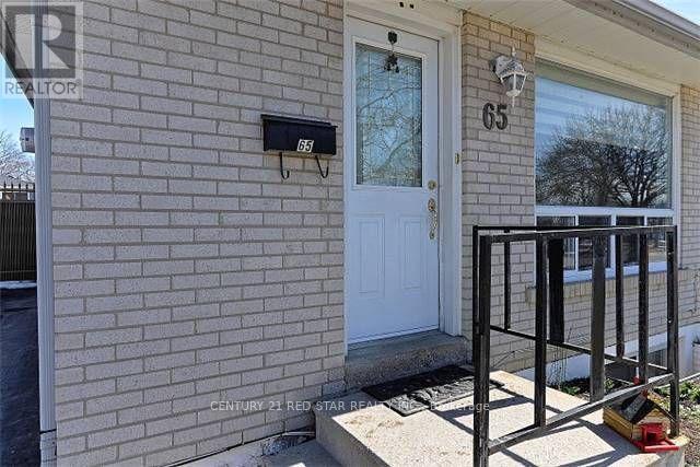 65 Newstead Crescent Property Photo 19