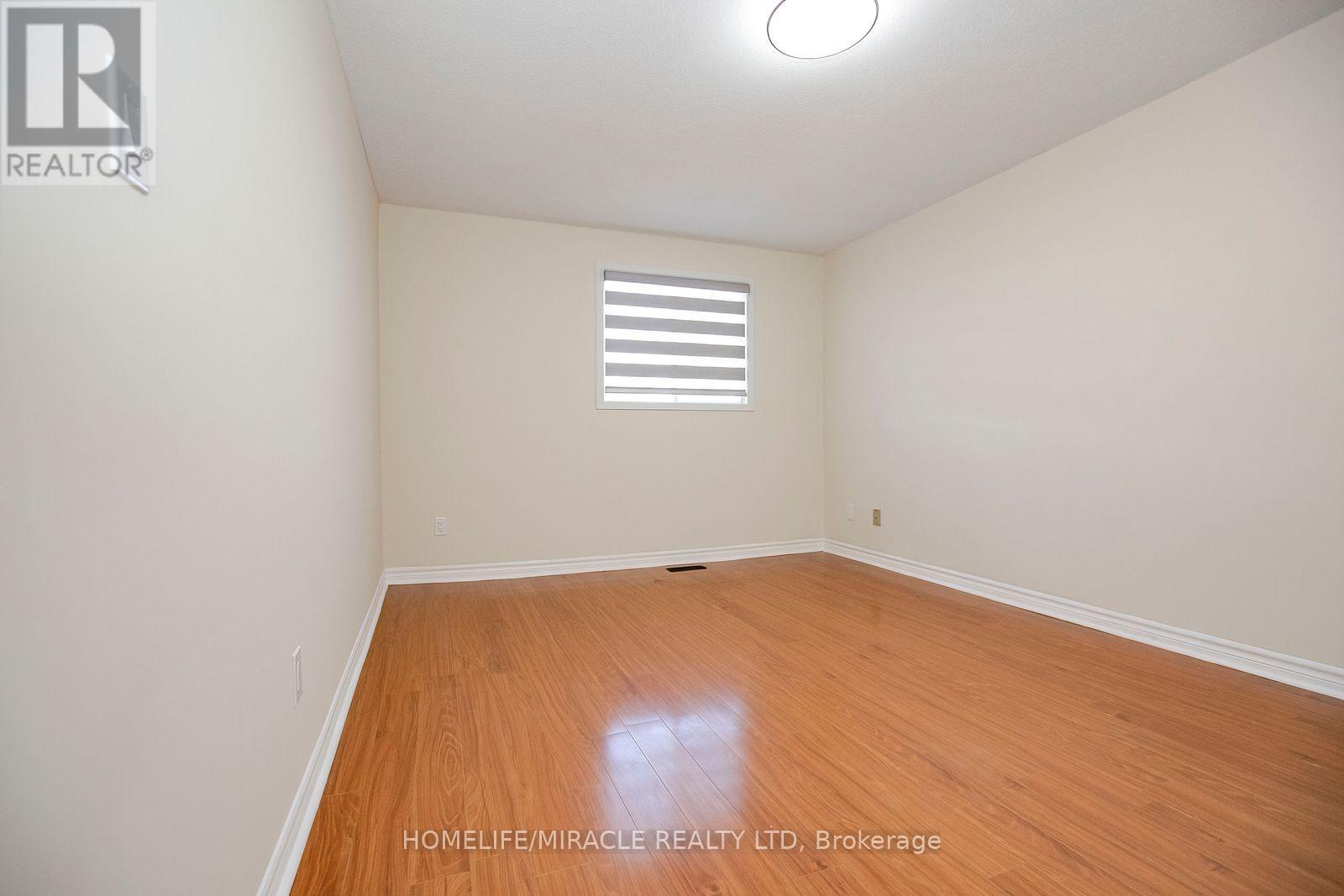 33 Adam Street Property Photo 21