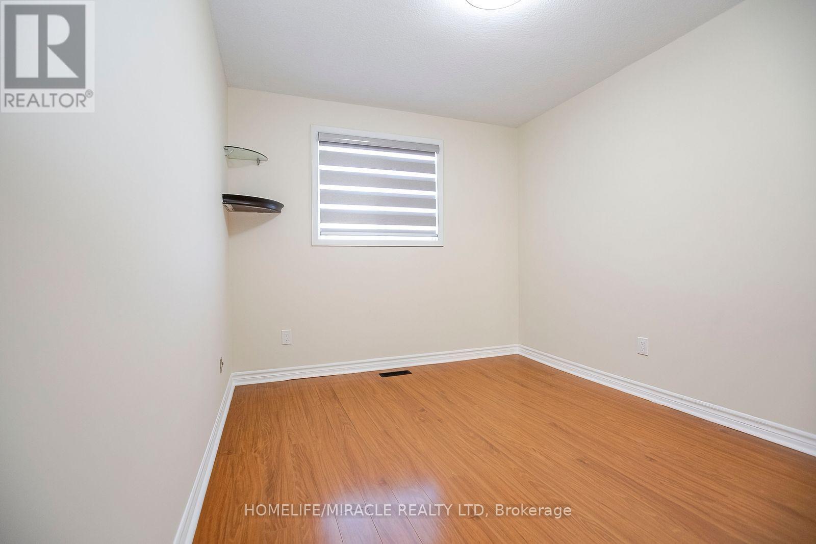 33 Adam Street Property Photo 30