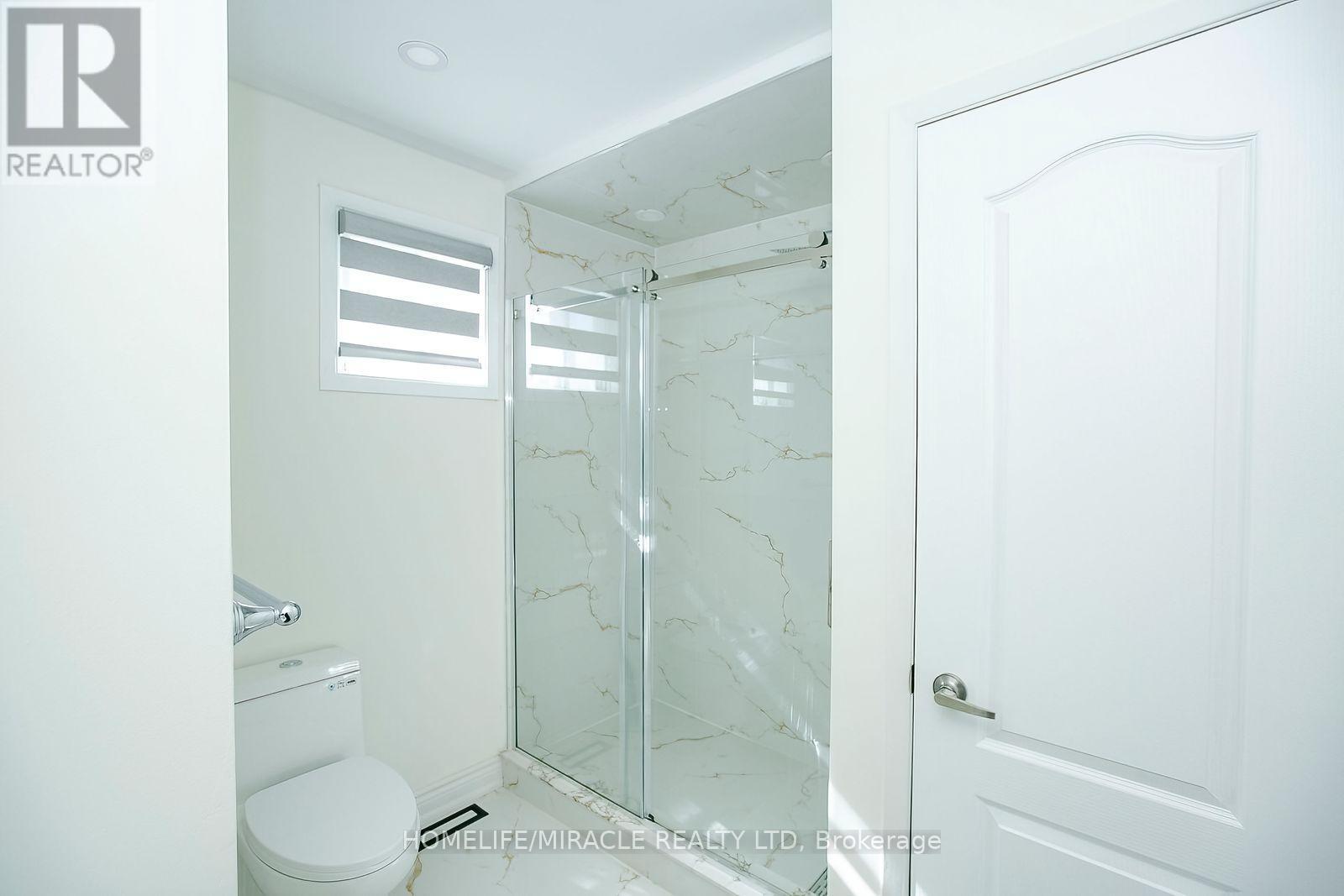 33 Adam Street Property Photo 32