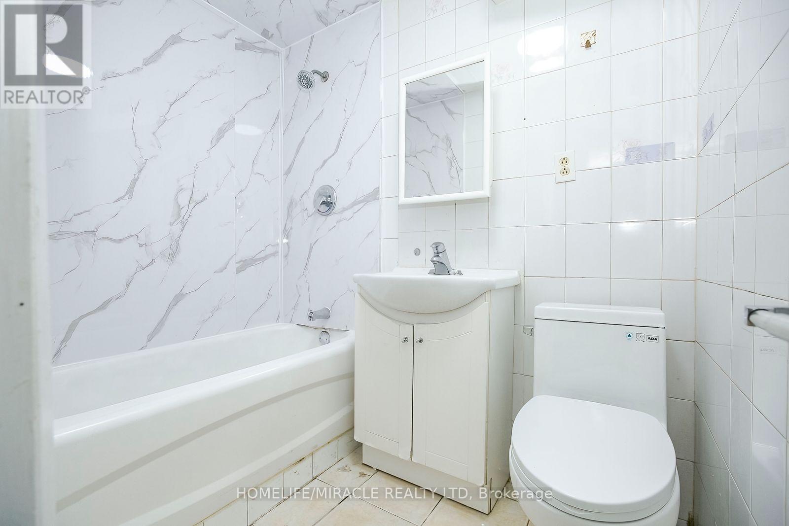 33 Adam Street Property Photo 40