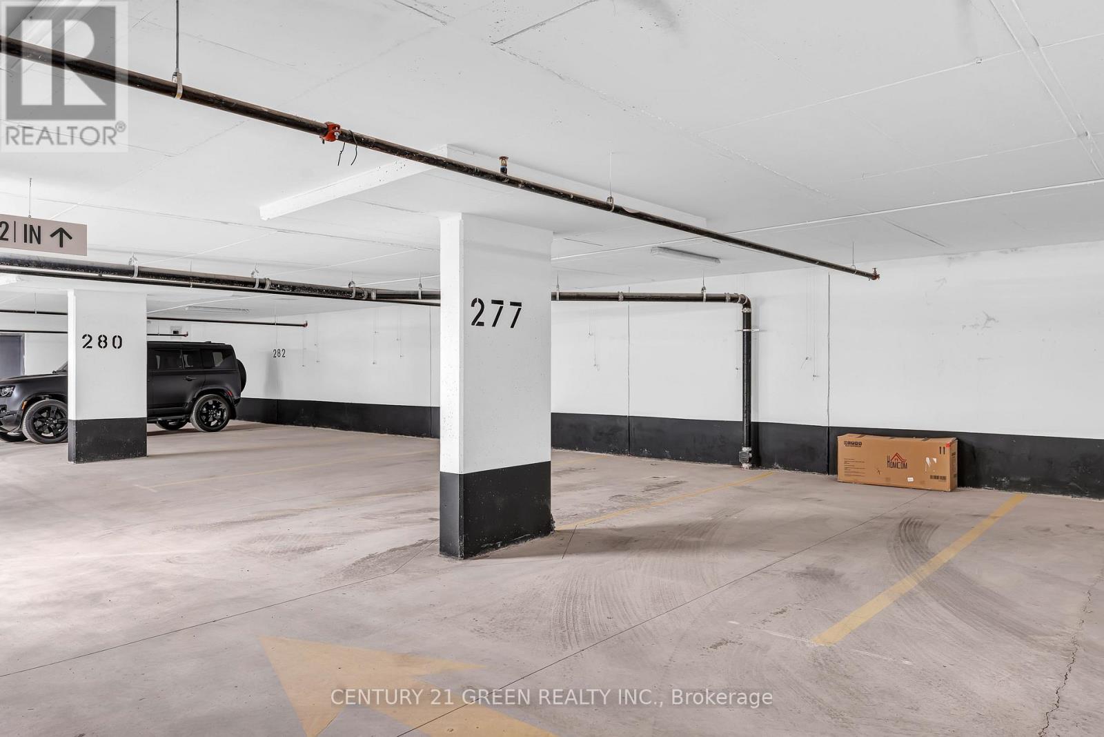 323 - 998 Martin Grove Road Property Photo 25