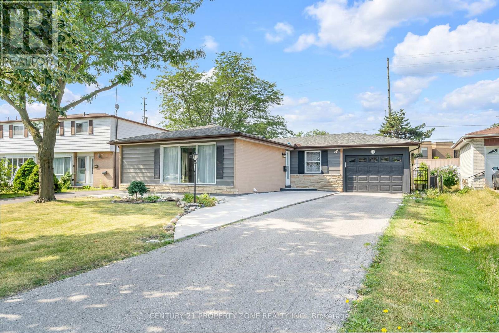 55 Brentwood Drive Property Photo 1