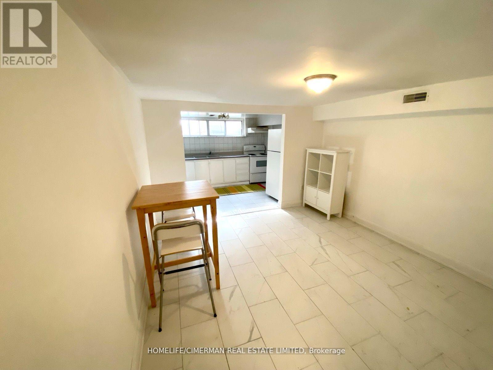 3 Benton Street Property Photo 10