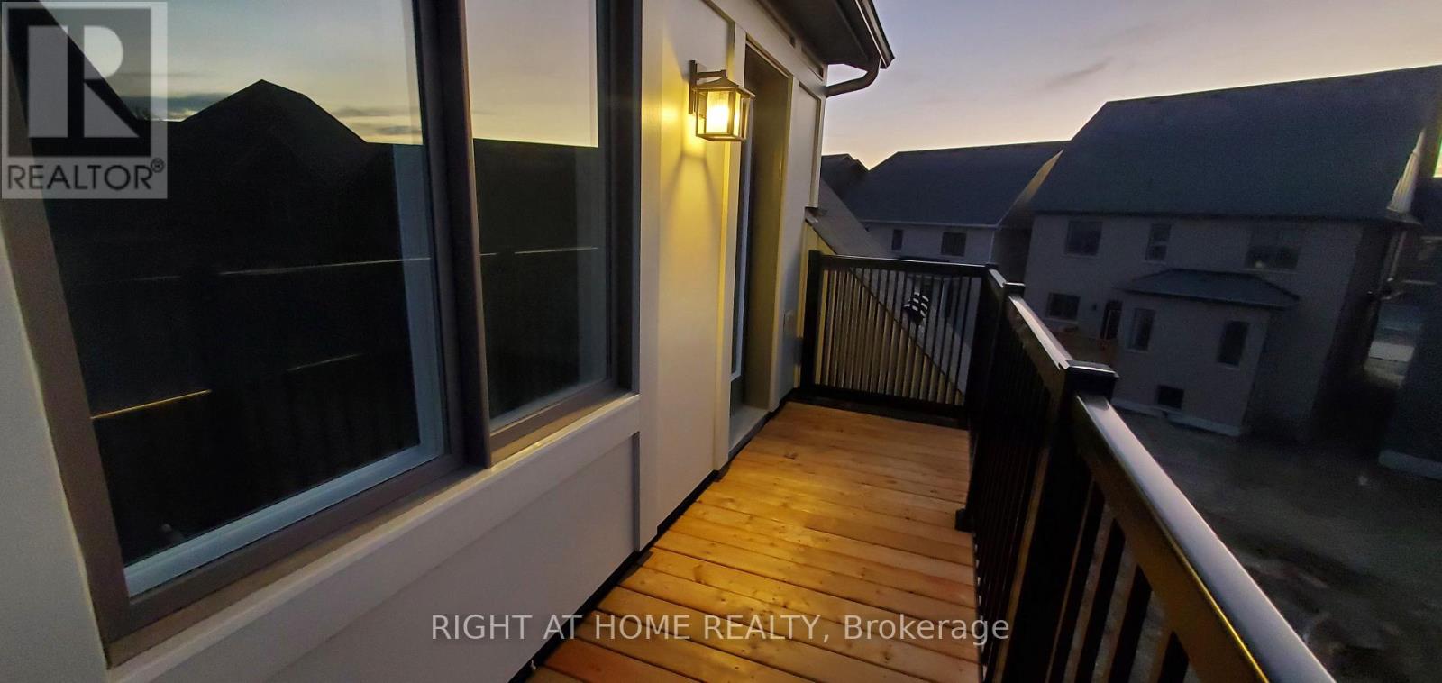 18 Kings Hill Drive Property Photo 18