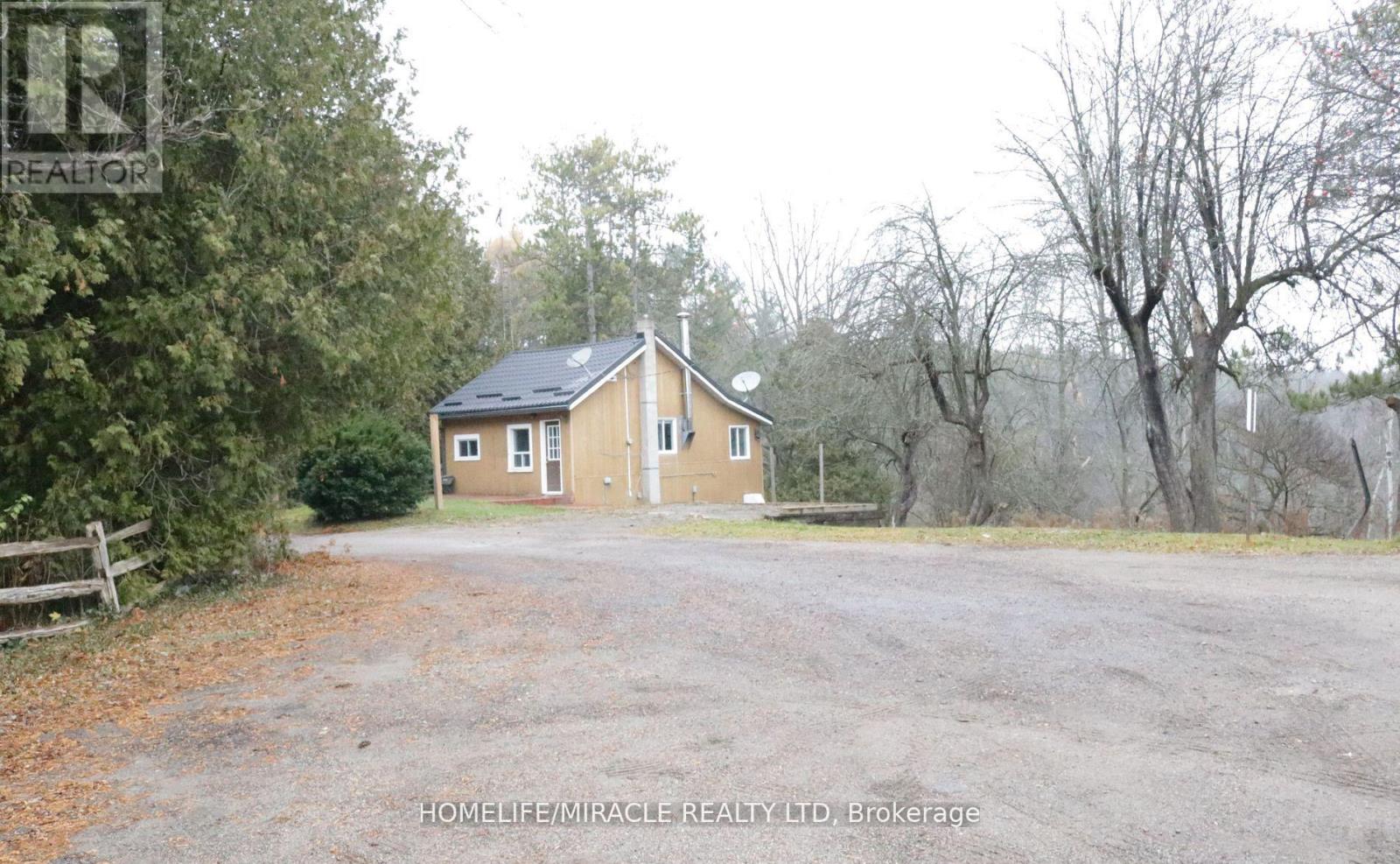 15685 Innis Lake Road Property Photo 7