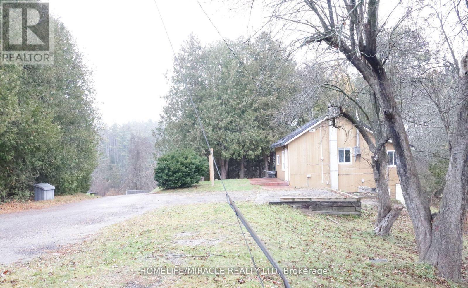 15685 Innis Lake Road Property Photo 10