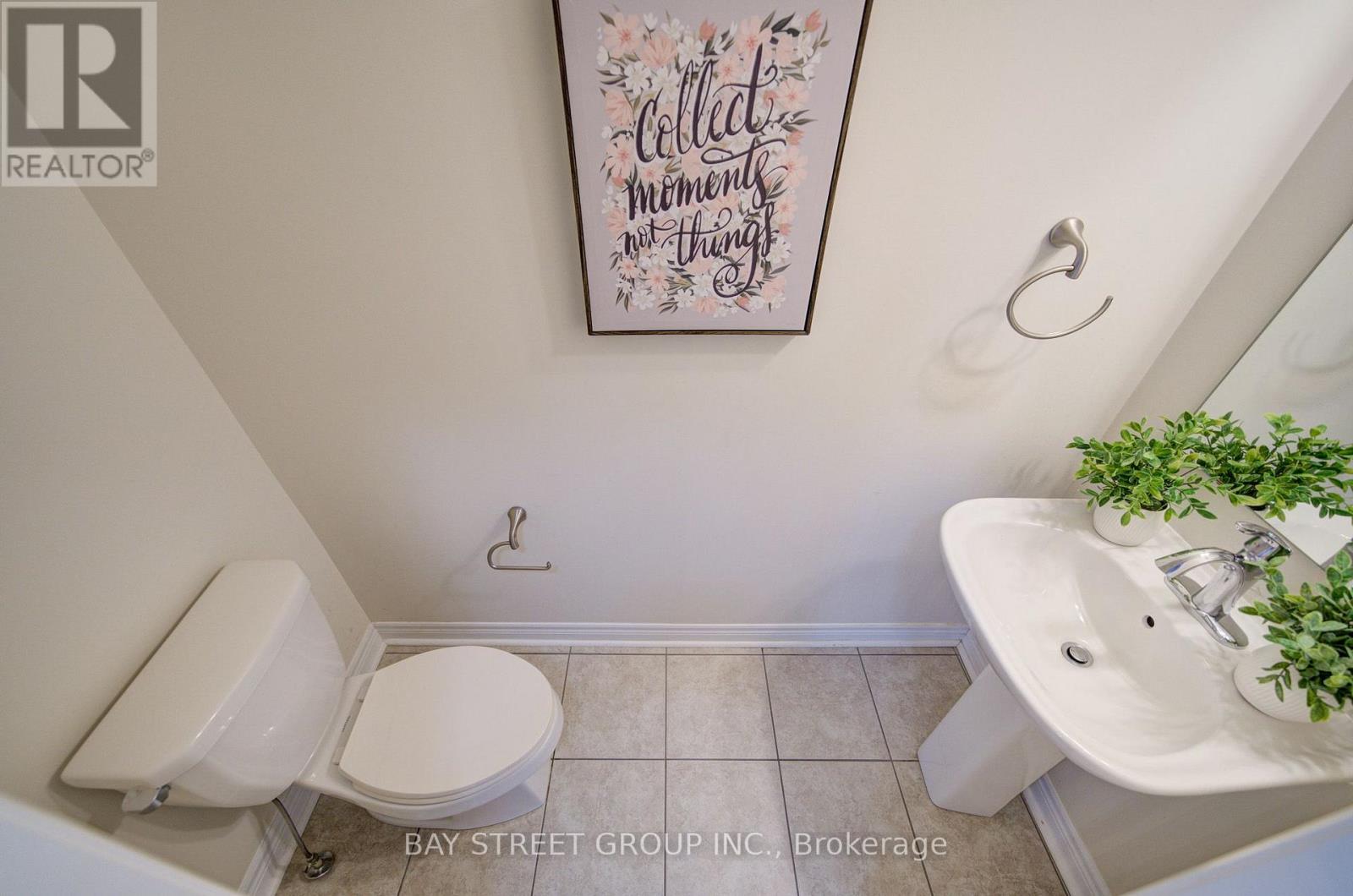 382 Begonia Gardens Property Photo 14