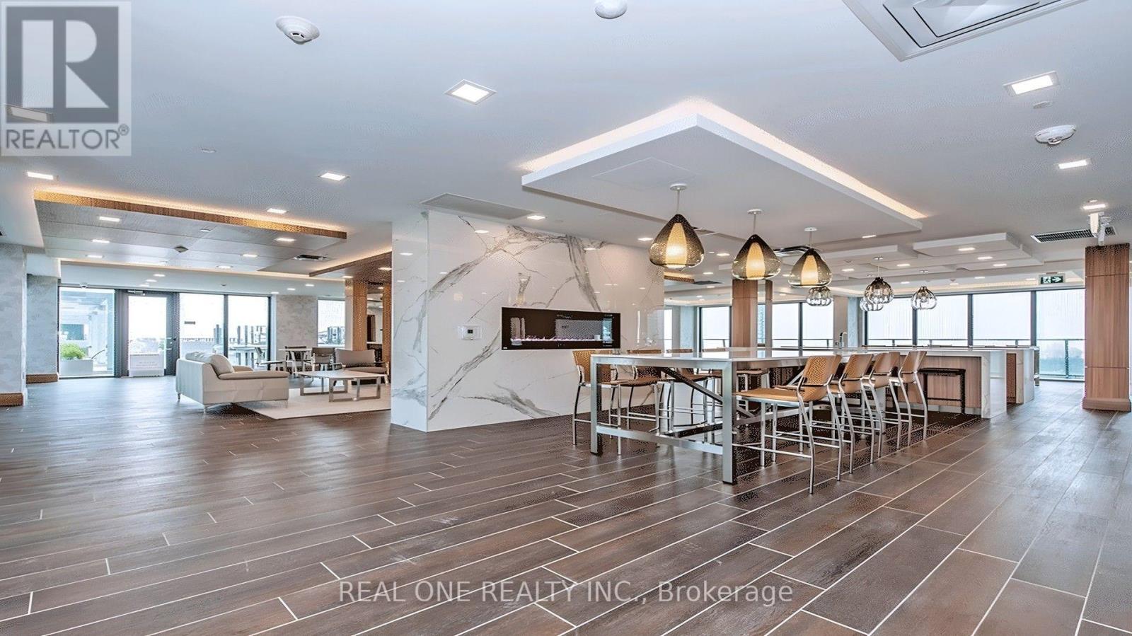 231 - 30 Shore Breeze Drive Property Photo 30