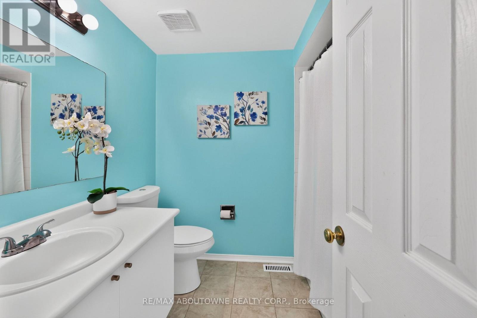 53 - 2915 Headon Forest Drive Property Photo 18