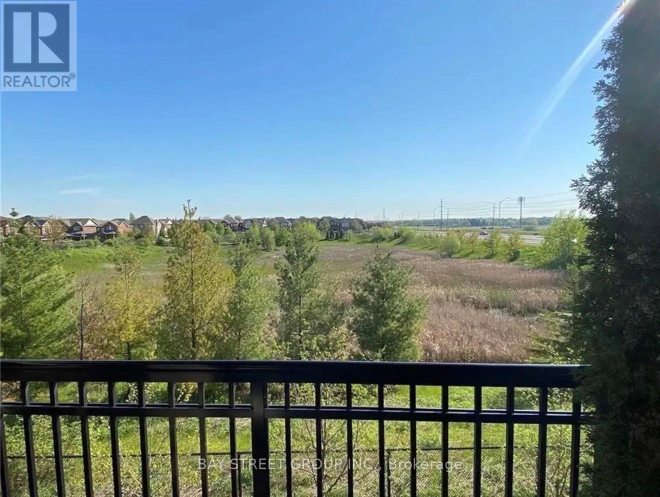 210 - 5327 Upper Middle Road Property Photo 24