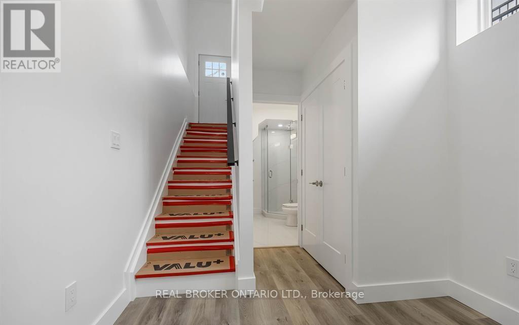 5 - 14 Hatfield Crescent Property Photo 6