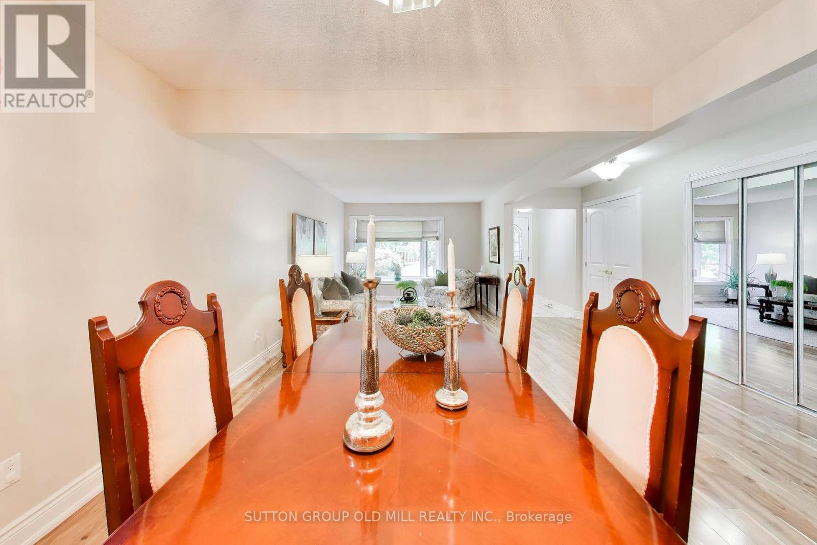 251 Chalfield Lane Property Photo 7