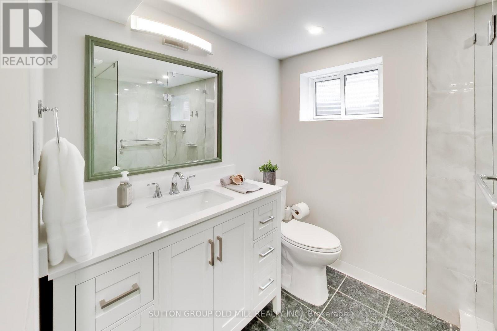 251 Chalfield Lane Property Photo 30