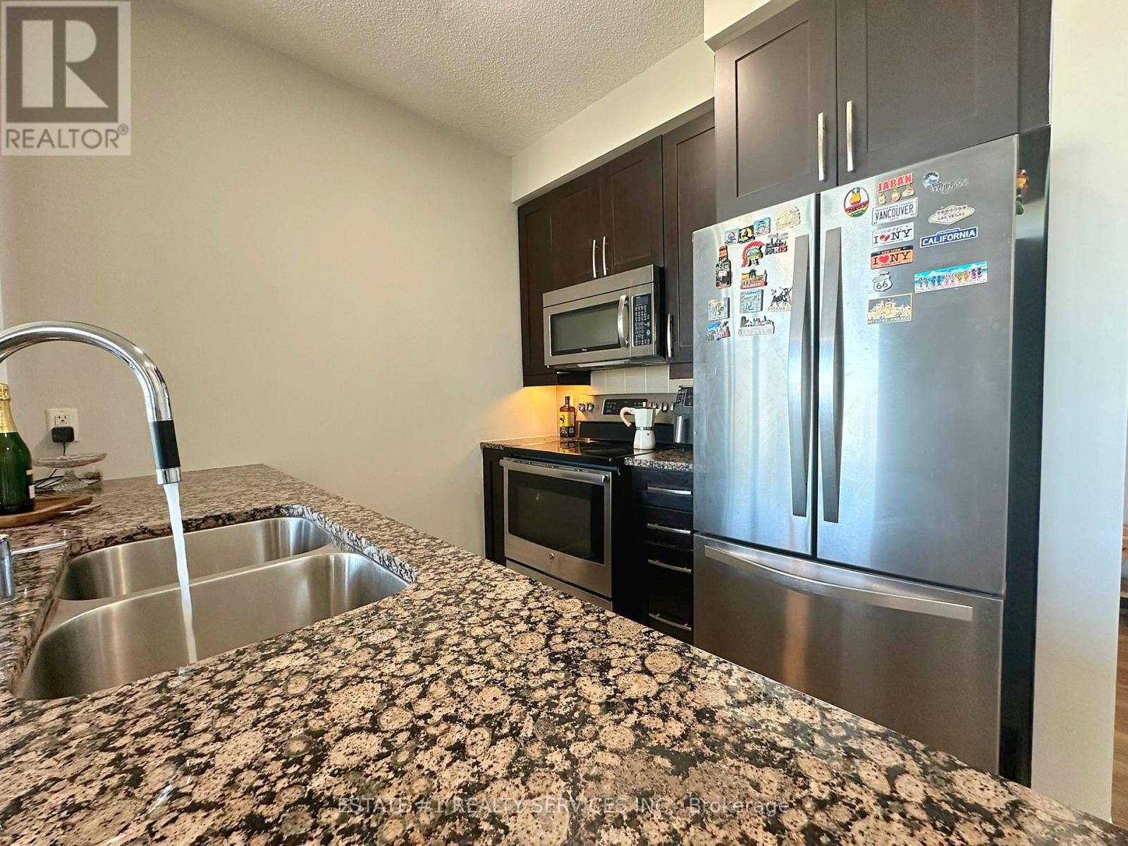 Lph2 - 4065 Brickstone Mews Property Photo 6