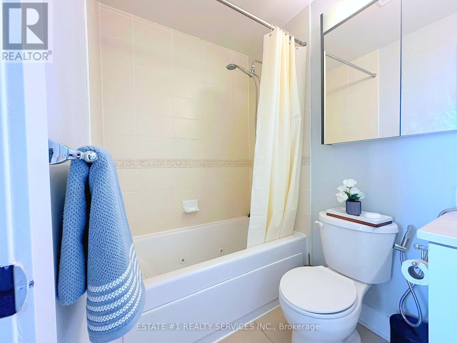 Lph2 - 4065 Brickstone Mews Property Photo 18