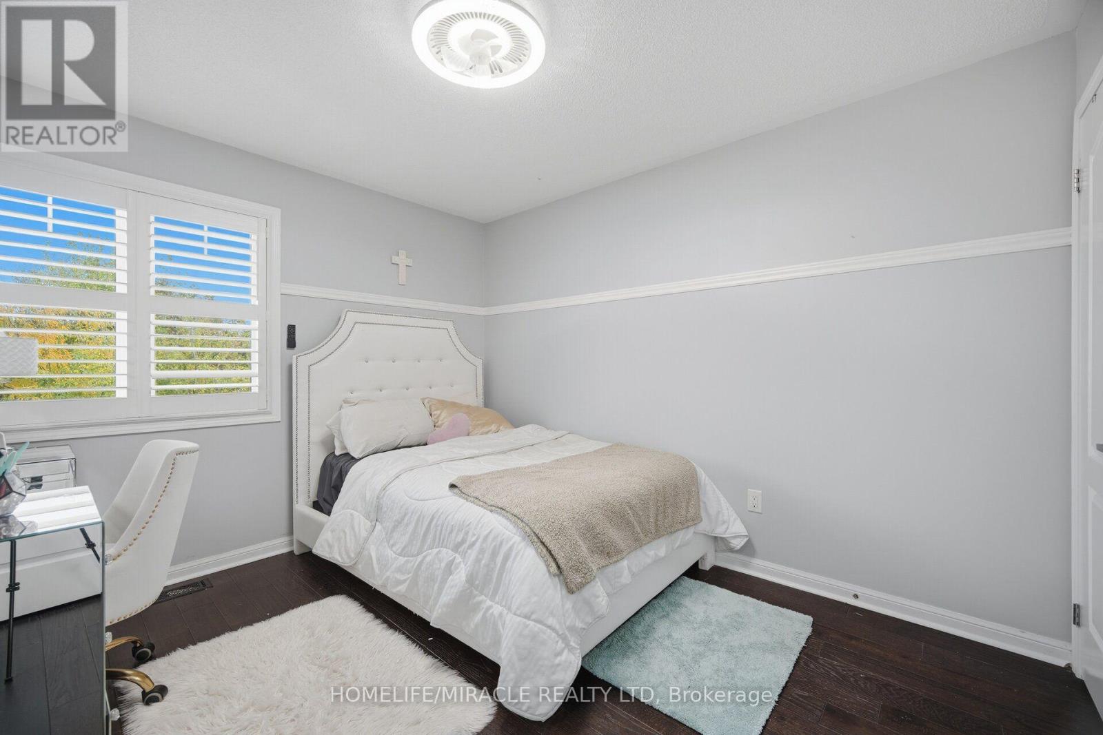 33 Klemscott Road Property Photo 24