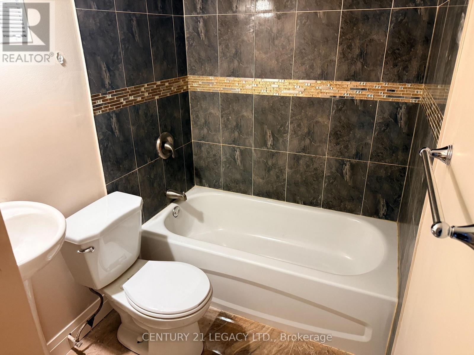 11 Tolton Drive Property Photo 19