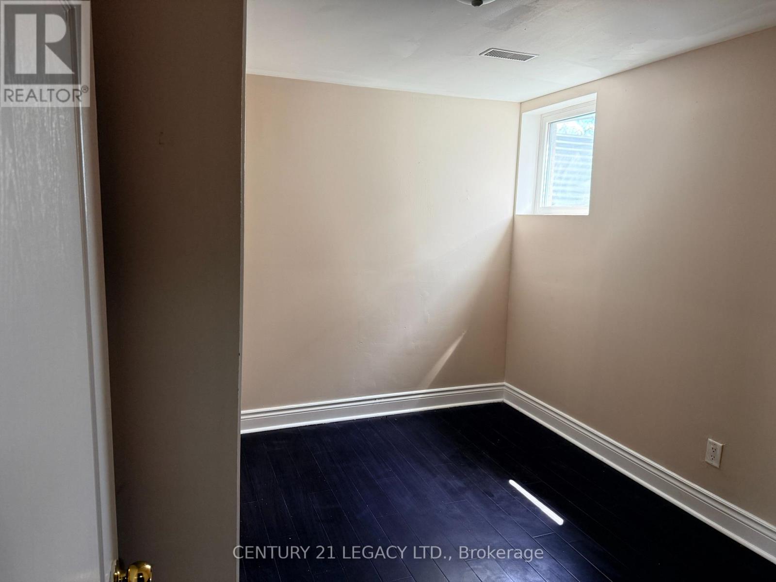 11 Tolton Drive Property Photo 21