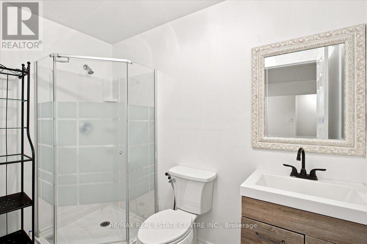 1053 Job Crescent Property Photo 35