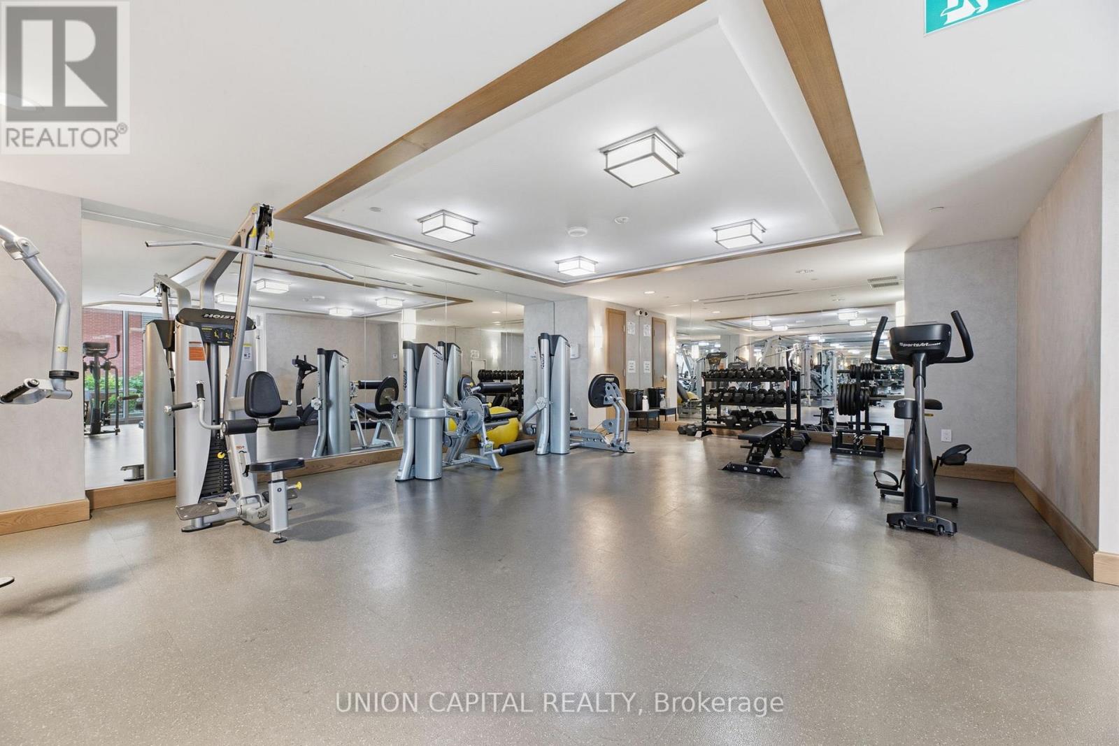 735 - 3091 Dufferin Street Property Photo 16