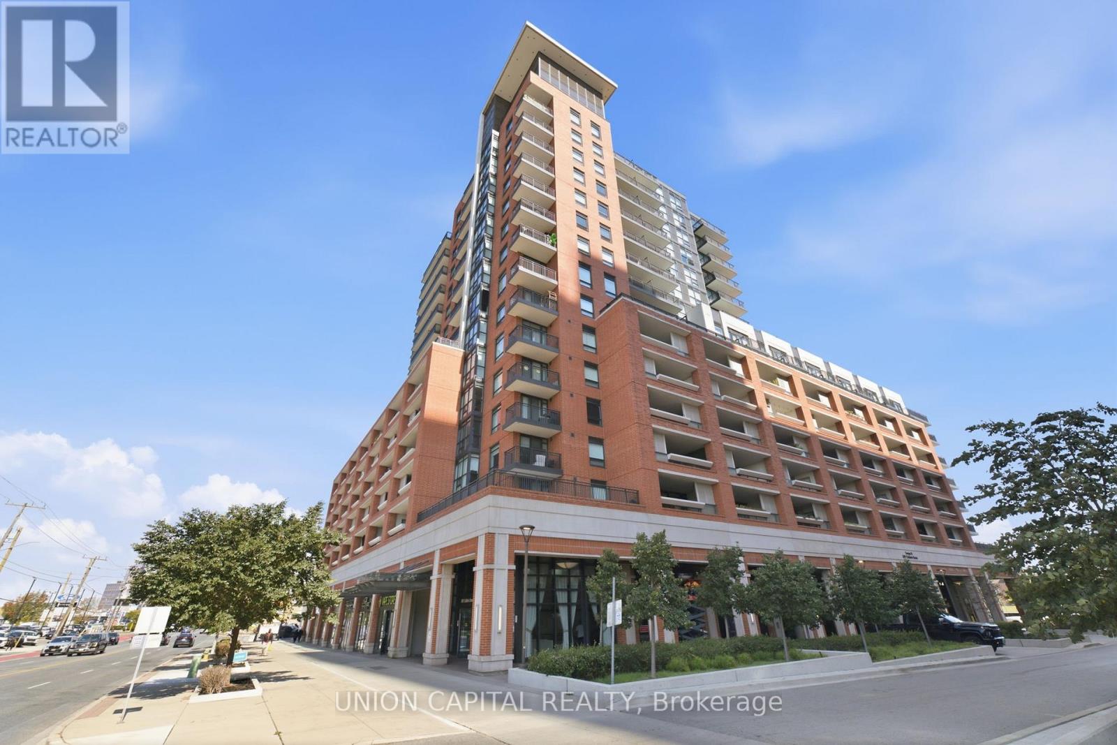 735 - 3091 Dufferin Street Property Photo 23