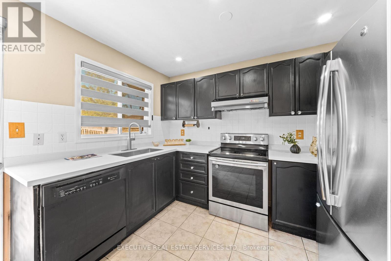34 Worthington Avenue Property Photo 23
